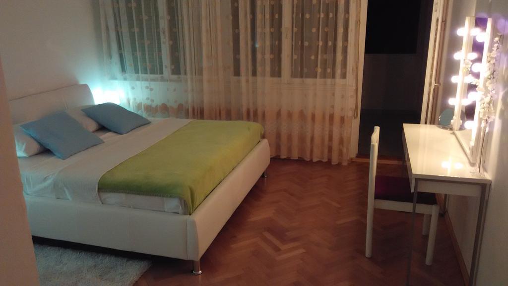 Apartment Jere & Anka Примоштен Екстер'єр фото
